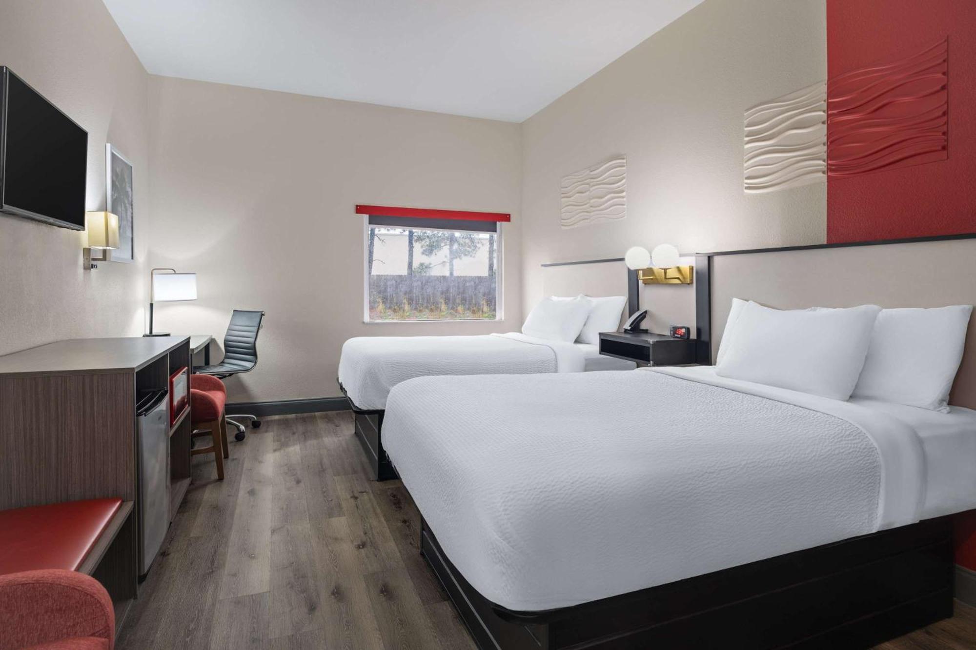 Hotel Ramada By Wyndham Locust Grove Esterno foto