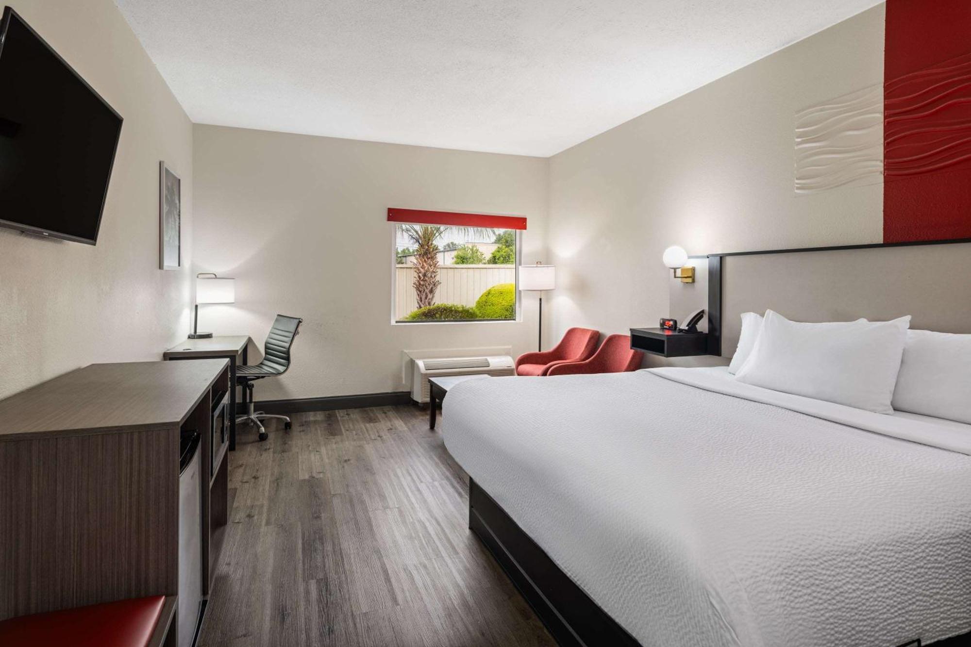 Hotel Ramada By Wyndham Locust Grove Esterno foto